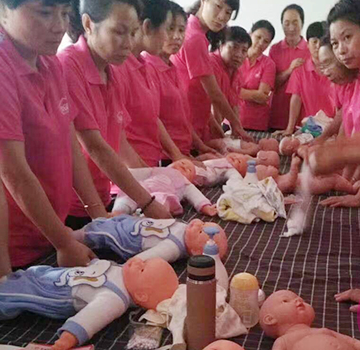 “高端月嫂”招聘简章